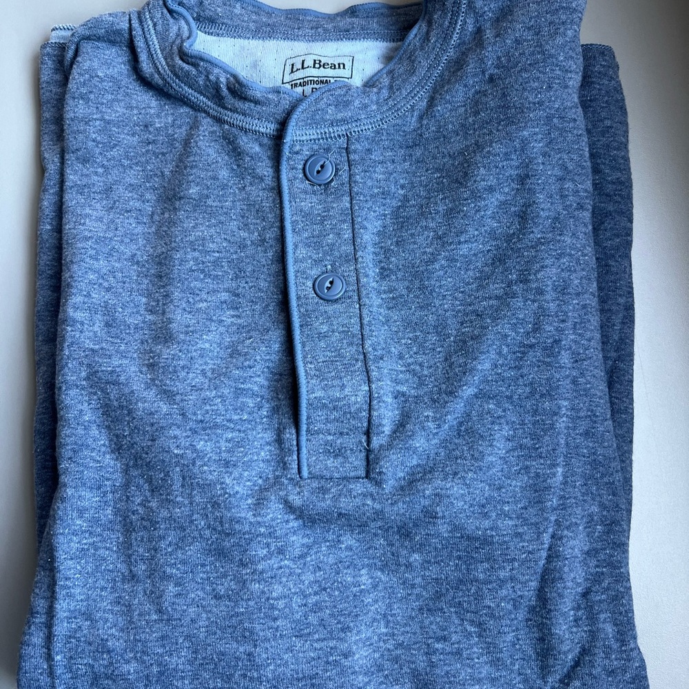 L.L. Bean Heather Blue Long Sleeve Henley Thermal Men’s Shirt size Large